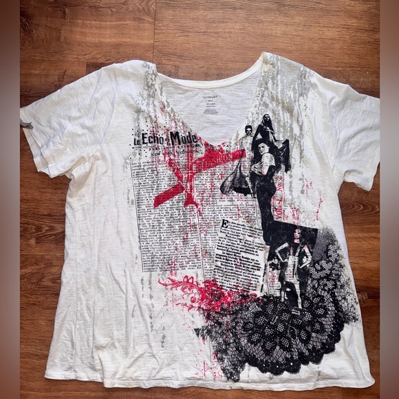 Lane Bryant White and Red Graphic Tee - Picture 1 of 5